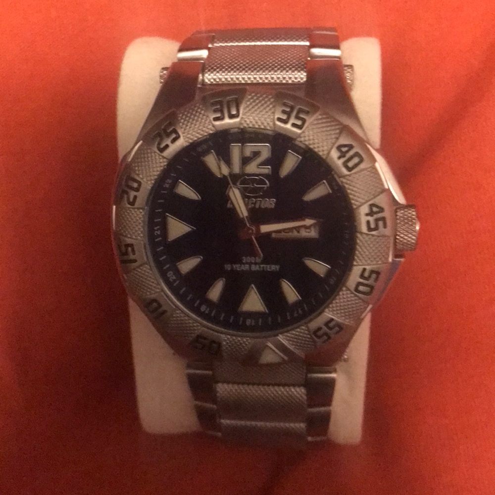 Reactor dive watch